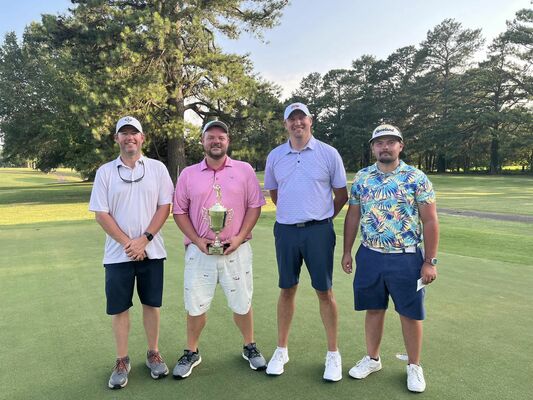 Trent Johnson, second from left, was the winner of this year’s 2023 Ken-Tenn at Fulton Country Club  24-25. (Photo submitted)