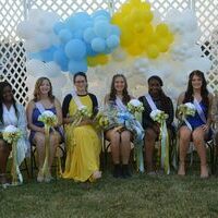 2022 FULTON COUNTY HIGH SCHOOL FOOTBALL HOMECOMING QUEEN CROWNED – Fulton County High School Homecoming Court on Sept. 16 included, from left, Camille Hendrix, Emry Ellingburg, Abigail Emmons, Queen Rhiannon Eakes, Amyia Sanders, Aubrey Allison, and Jaylia Kinney. (Photo by Barbara Atwill)