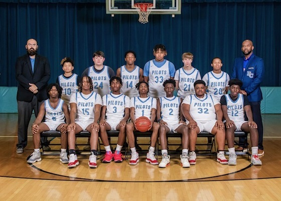 The 2023-24 Fulton County High School Pilots’ basketball team